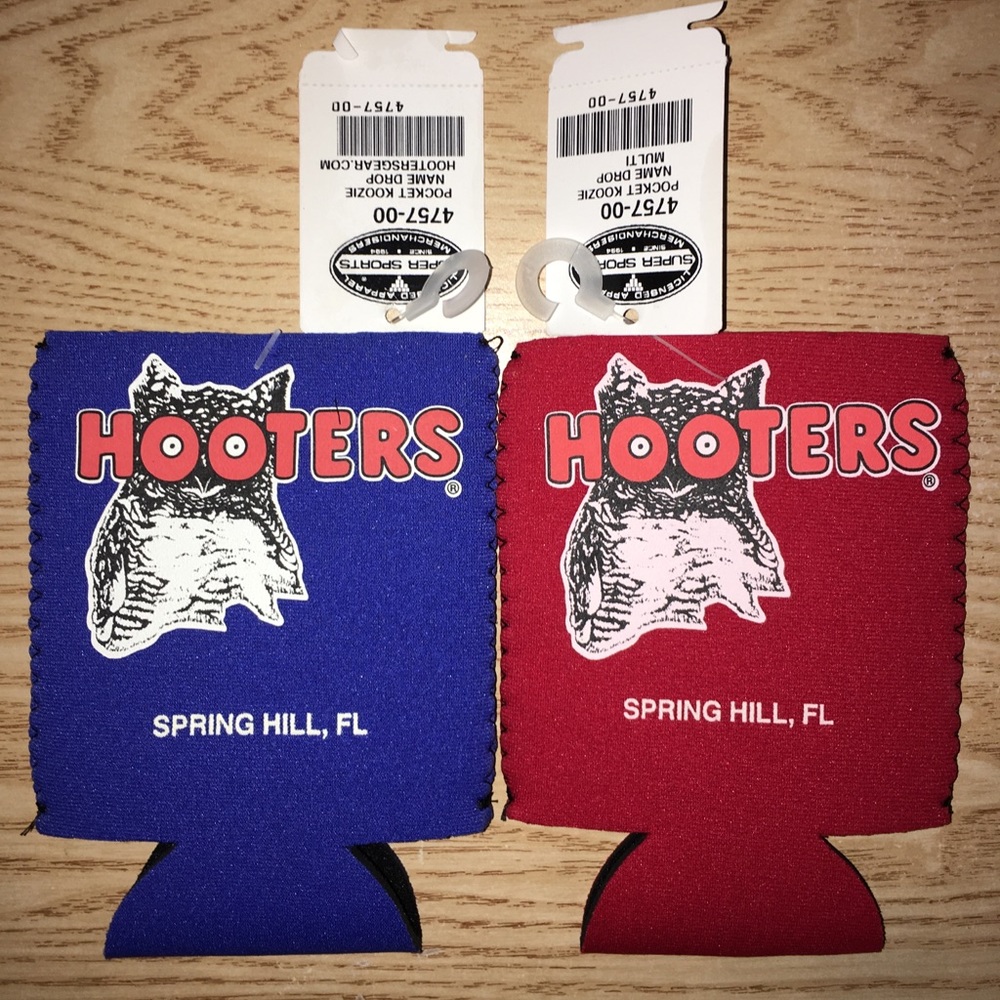 New 2 Hooters vintage Can Koozies Red & Blue Florida